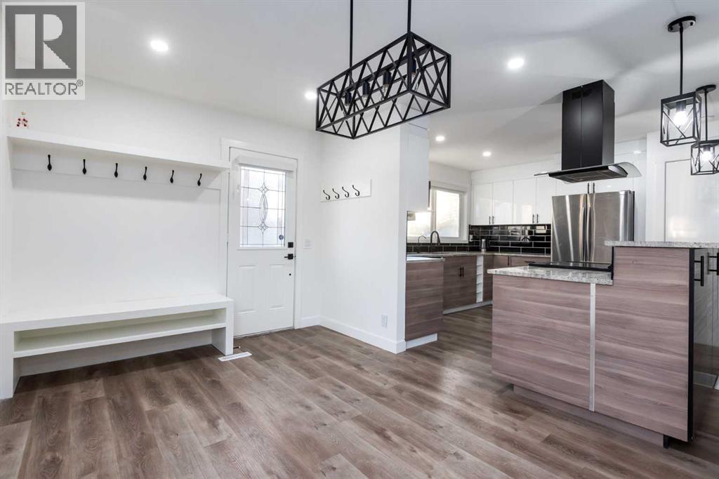 Single Family House 3 Level for Sale in  Penworth Road SE Penbrooke Meadows Calgary 