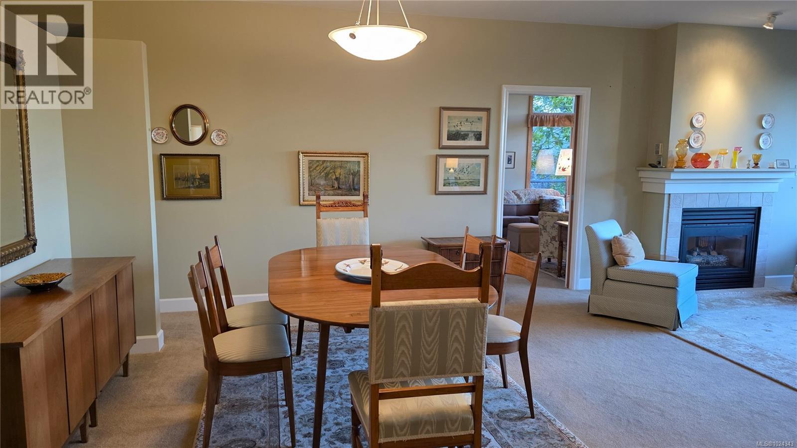 108 5329 Cordova Bay Rd, Saanich