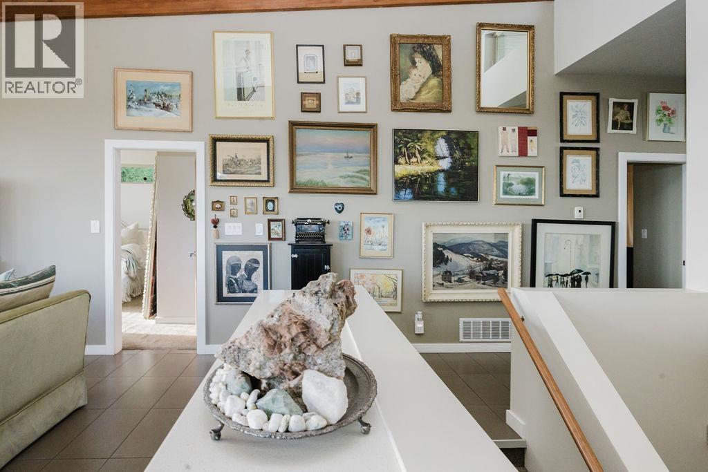 6260 SUNRISE BOULEVARD, Sechelt