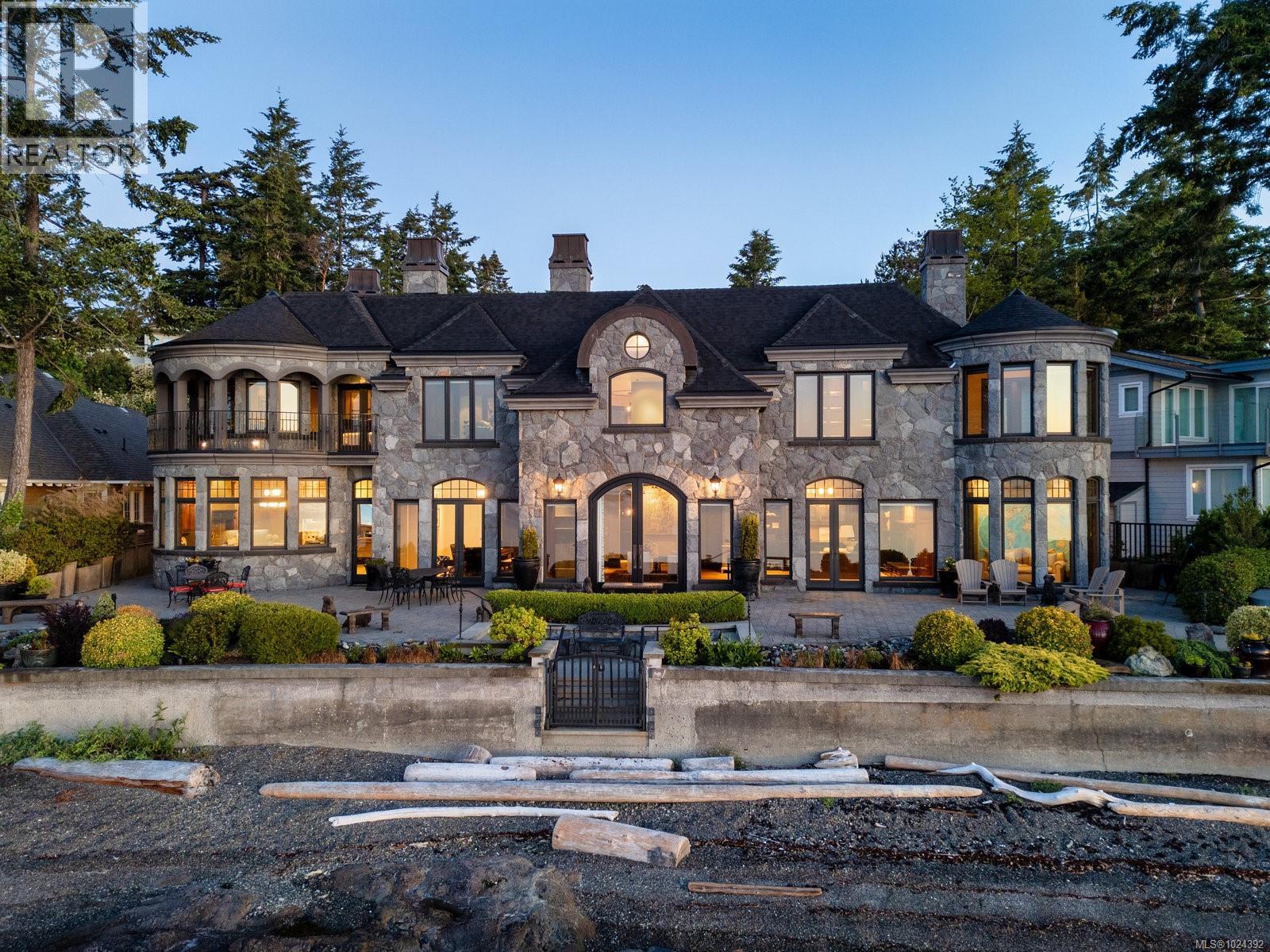  10493 Allbay Road, Sidney