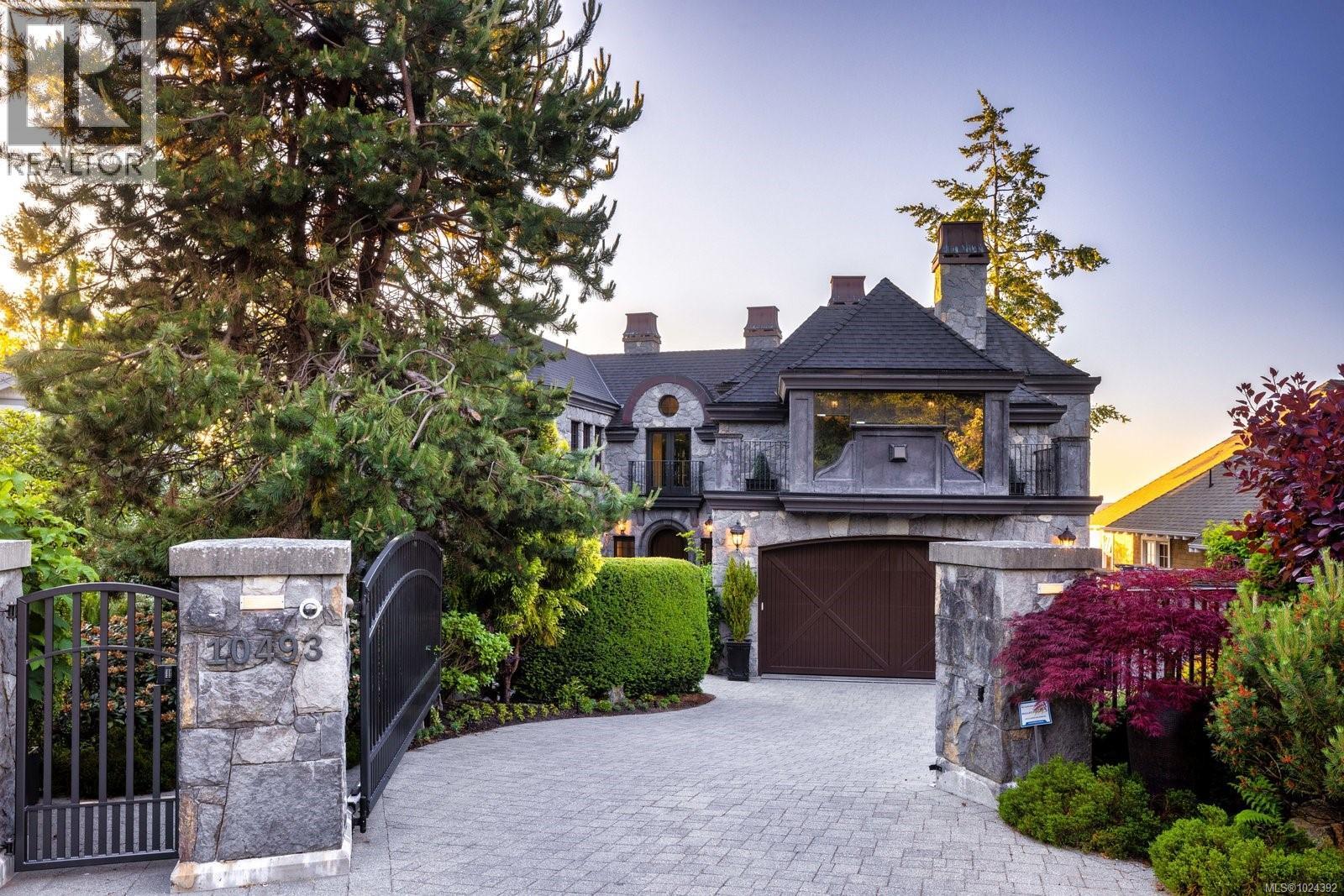  10493 Allbay Road, Sidney