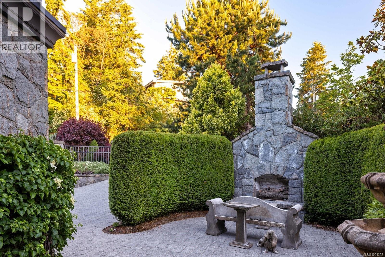  10493 Allbay Road, Sidney