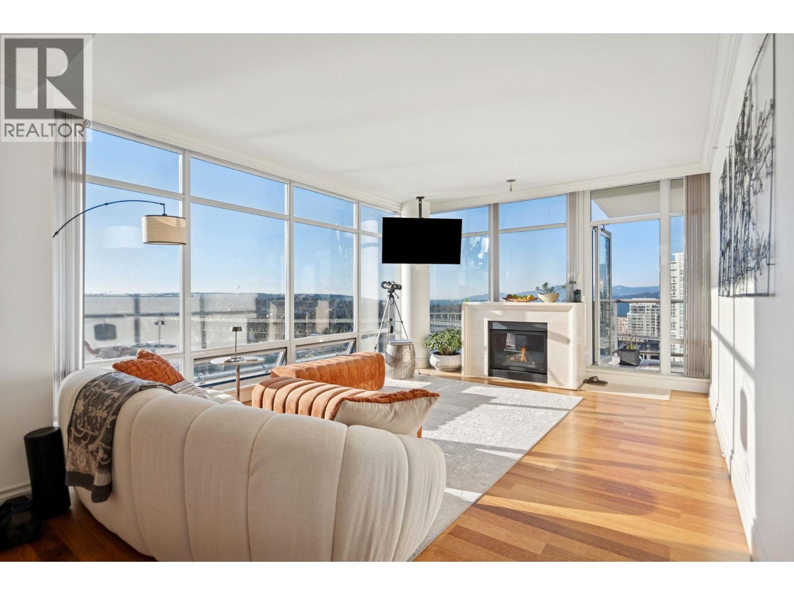 2302 428 BEACH CRESCENT, Vancouver