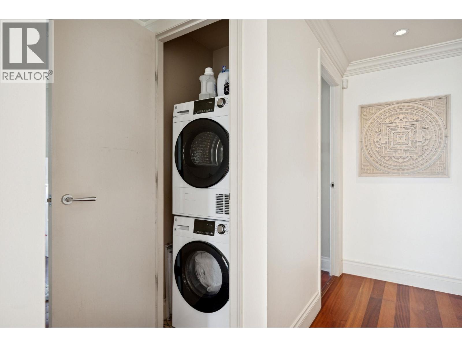 2302 428 BEACH CRESCENT, Vancouver