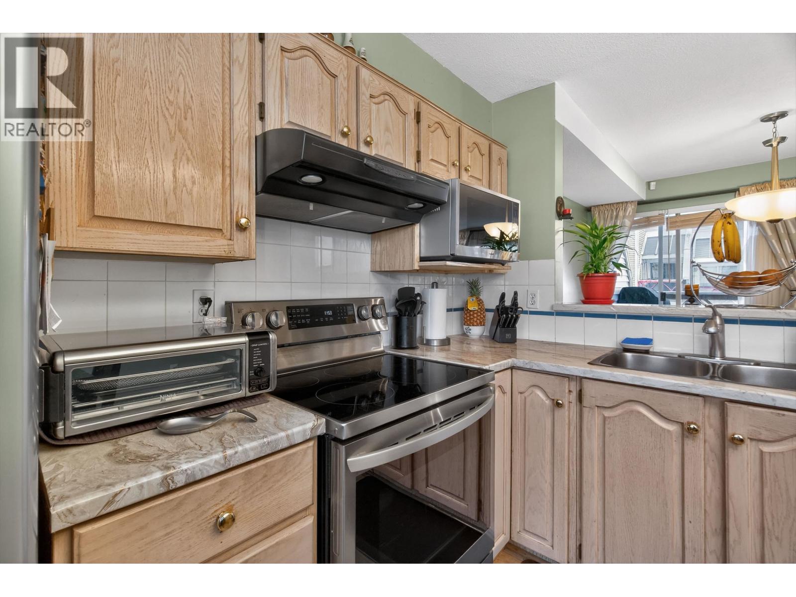 35 2450 HAWTHORNE AVENUE, Port Coquitlam