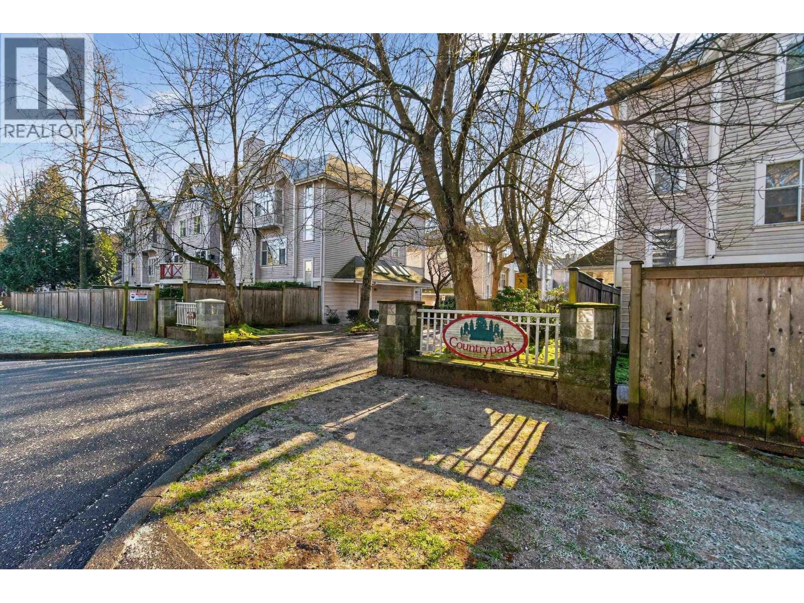 35 2450 HAWTHORNE AVENUE, Port Coquitlam