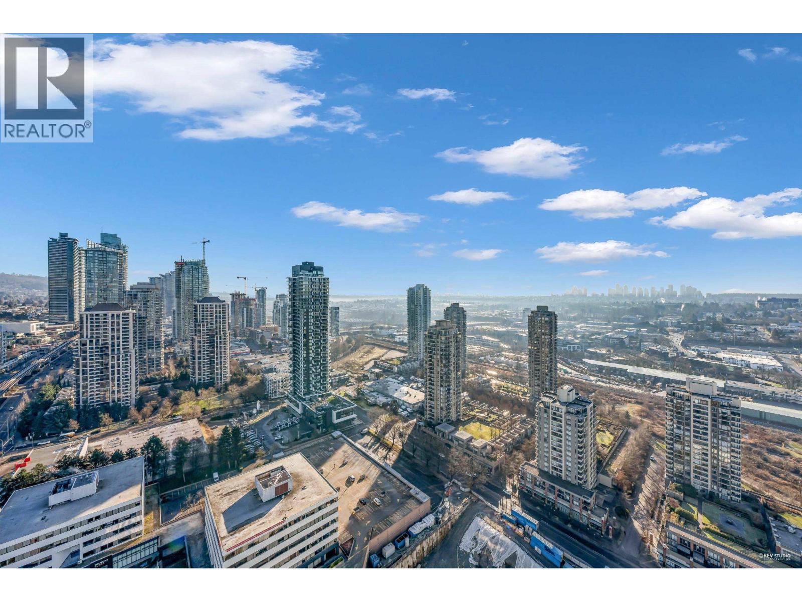 3311 4168 LOUGHEED HIGHWAY, Burnaby