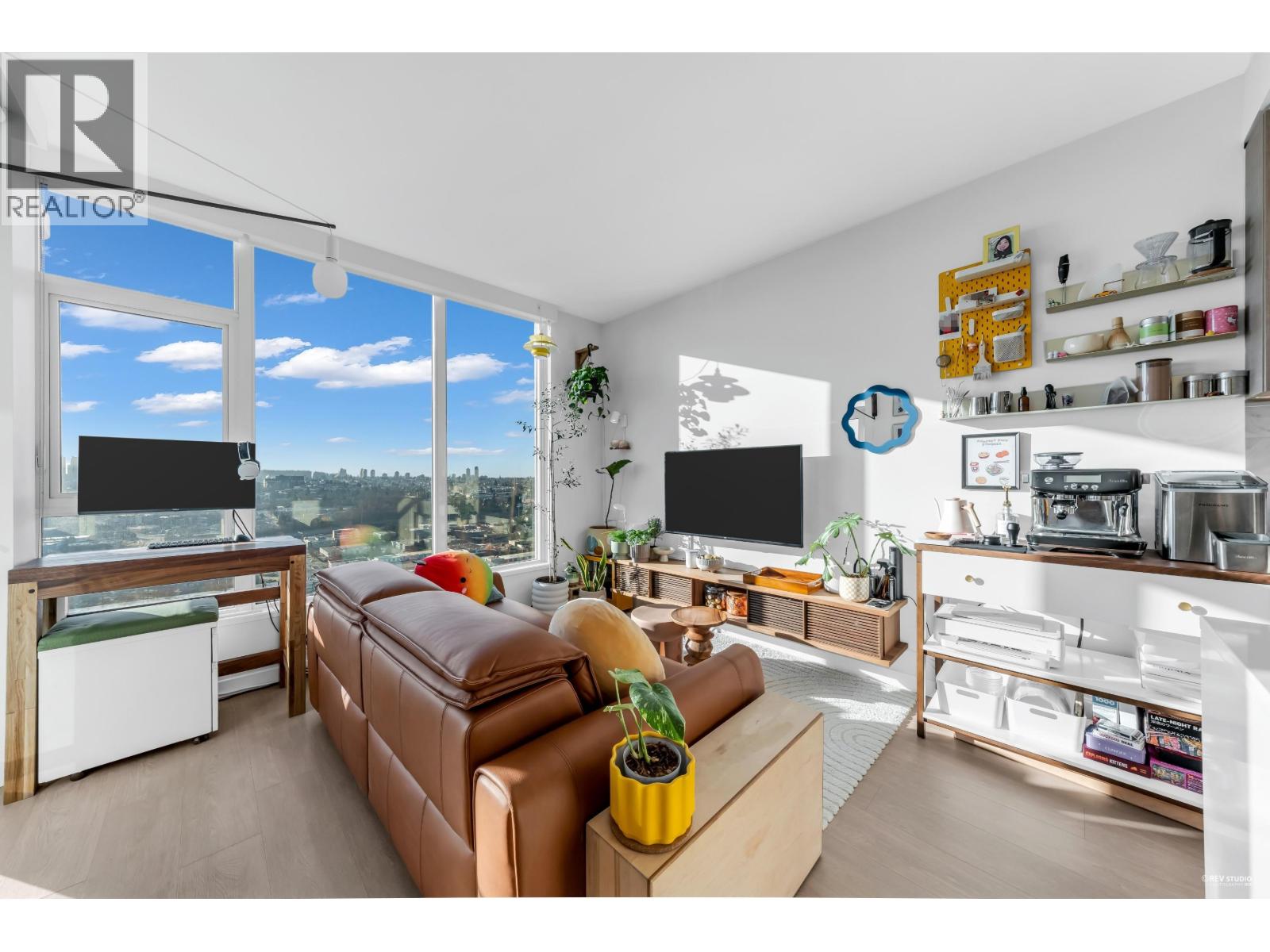 3311 4168 LOUGHEED HIGHWAY, Burnaby