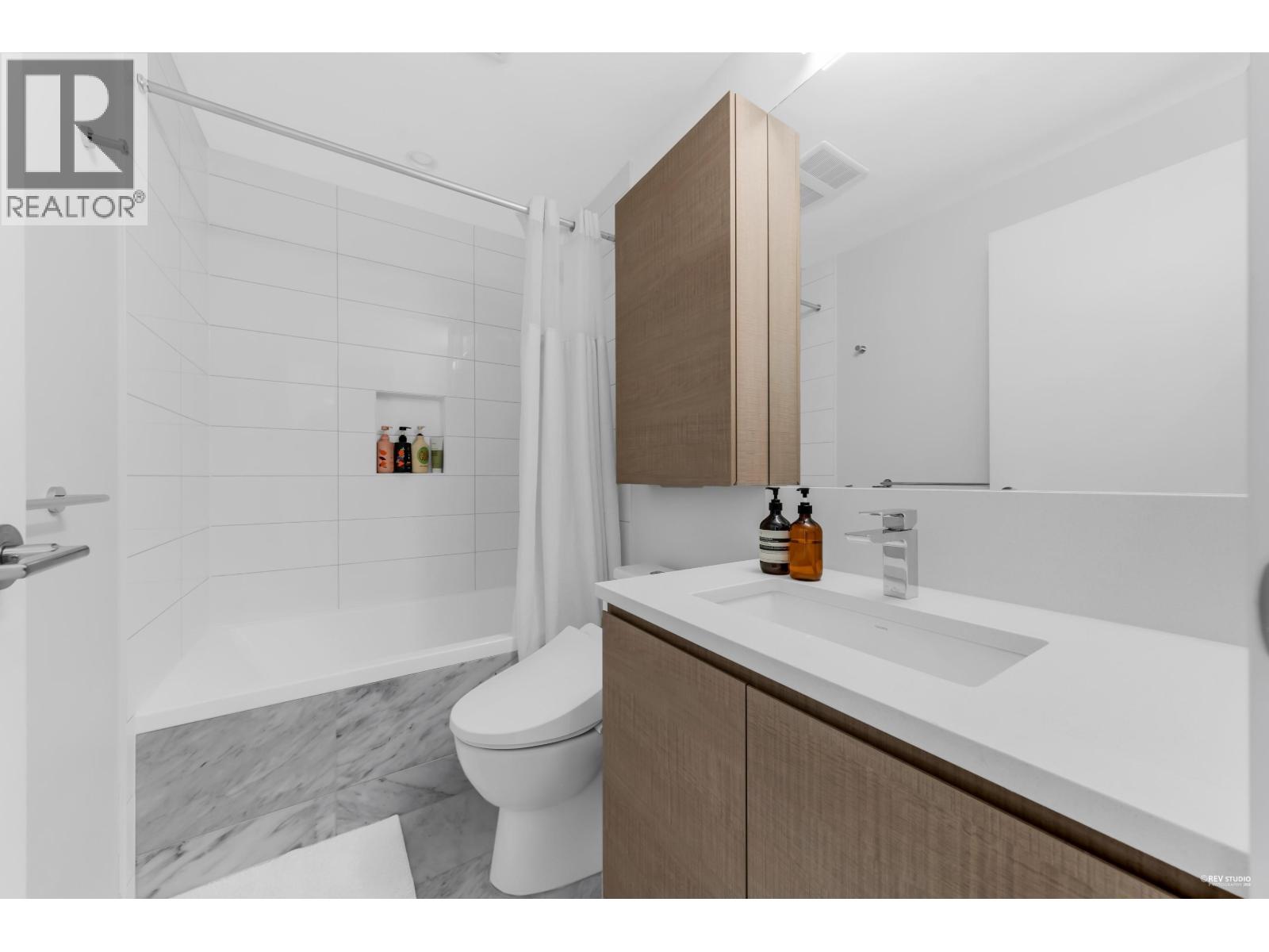 3311 4168 LOUGHEED HIGHWAY, Burnaby