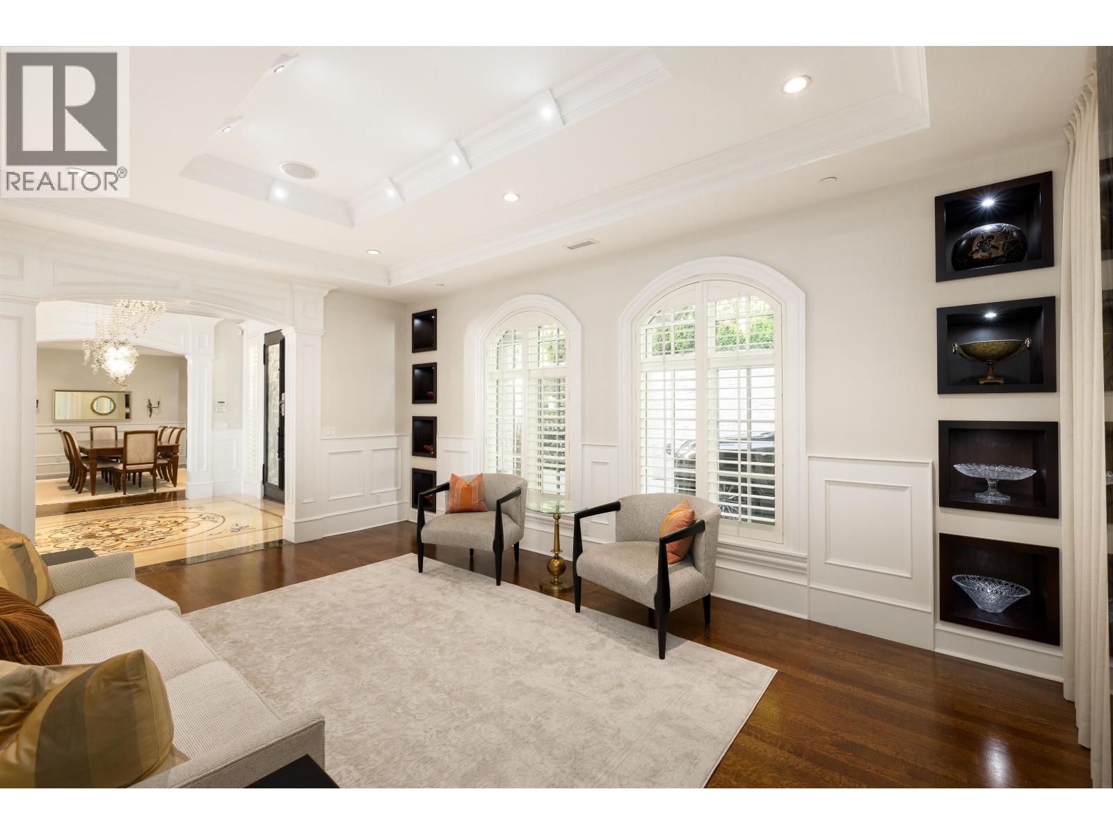 2912 MATHERS AVENUE, West Vancouver