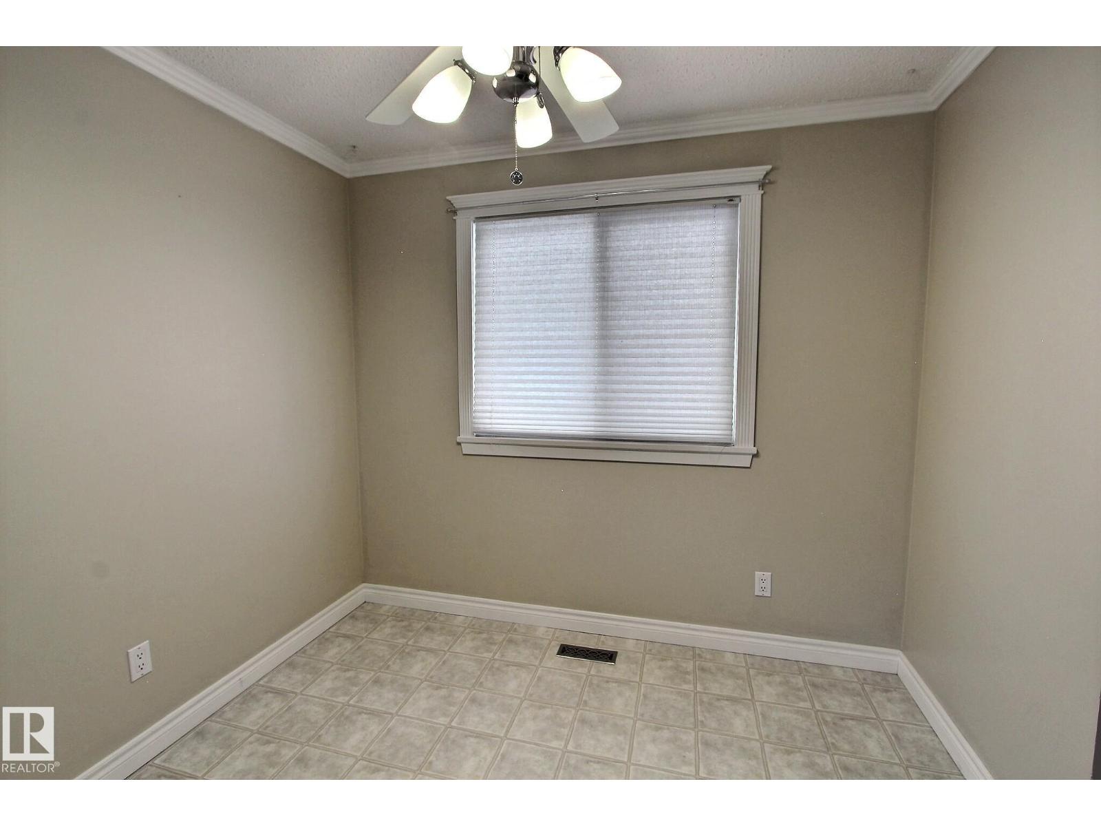 4417 44 ST, Stony Plain