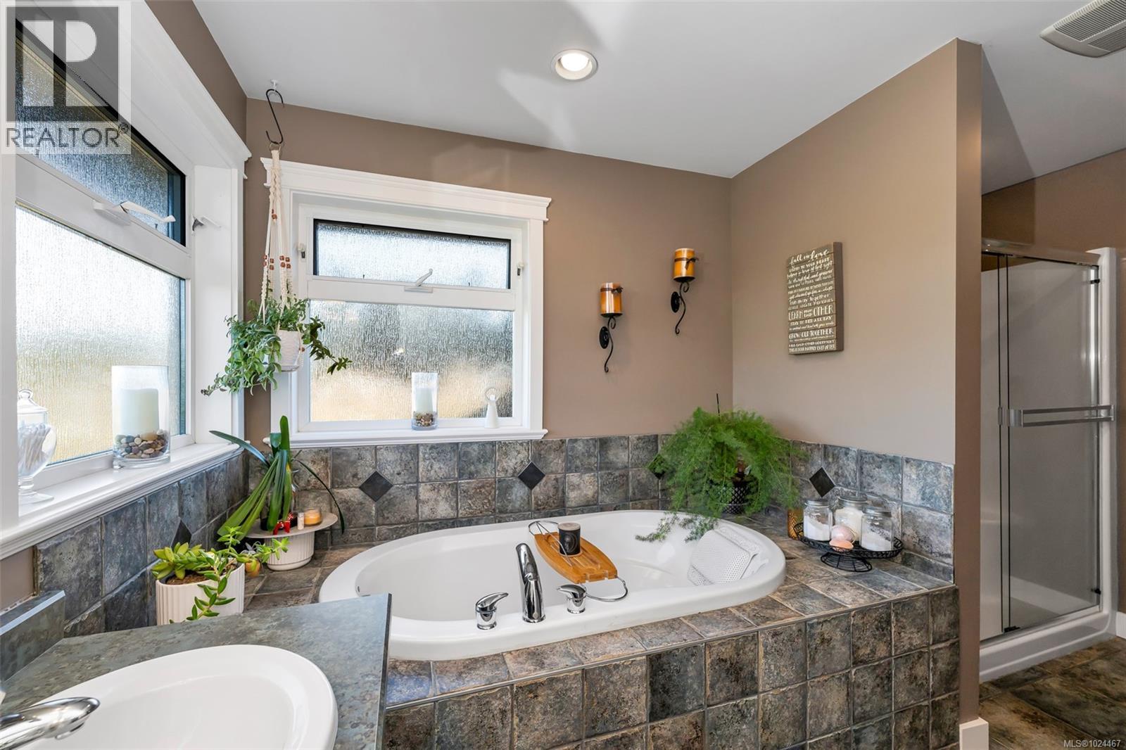 2510 Boompond Rd, Mill Bay