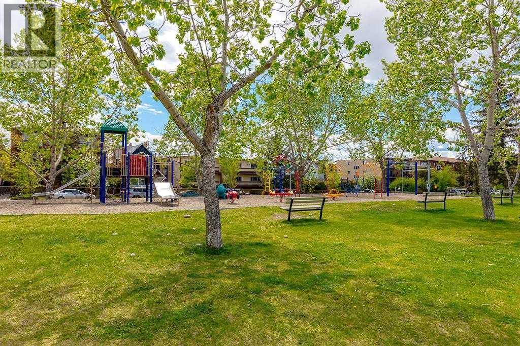 Single Family House for Sale in    Avenue SW Sunalta Calgary 