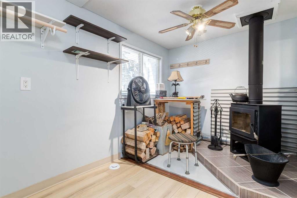 Single Family House Mobile Home for Sale in    Street NW Greenwood/Greenbriar Calgary 