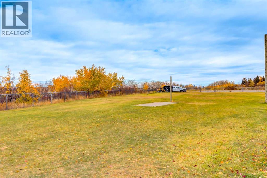 Single Family House Mobile Home for Sale in    Street NW Greenwood/Greenbriar Calgary 