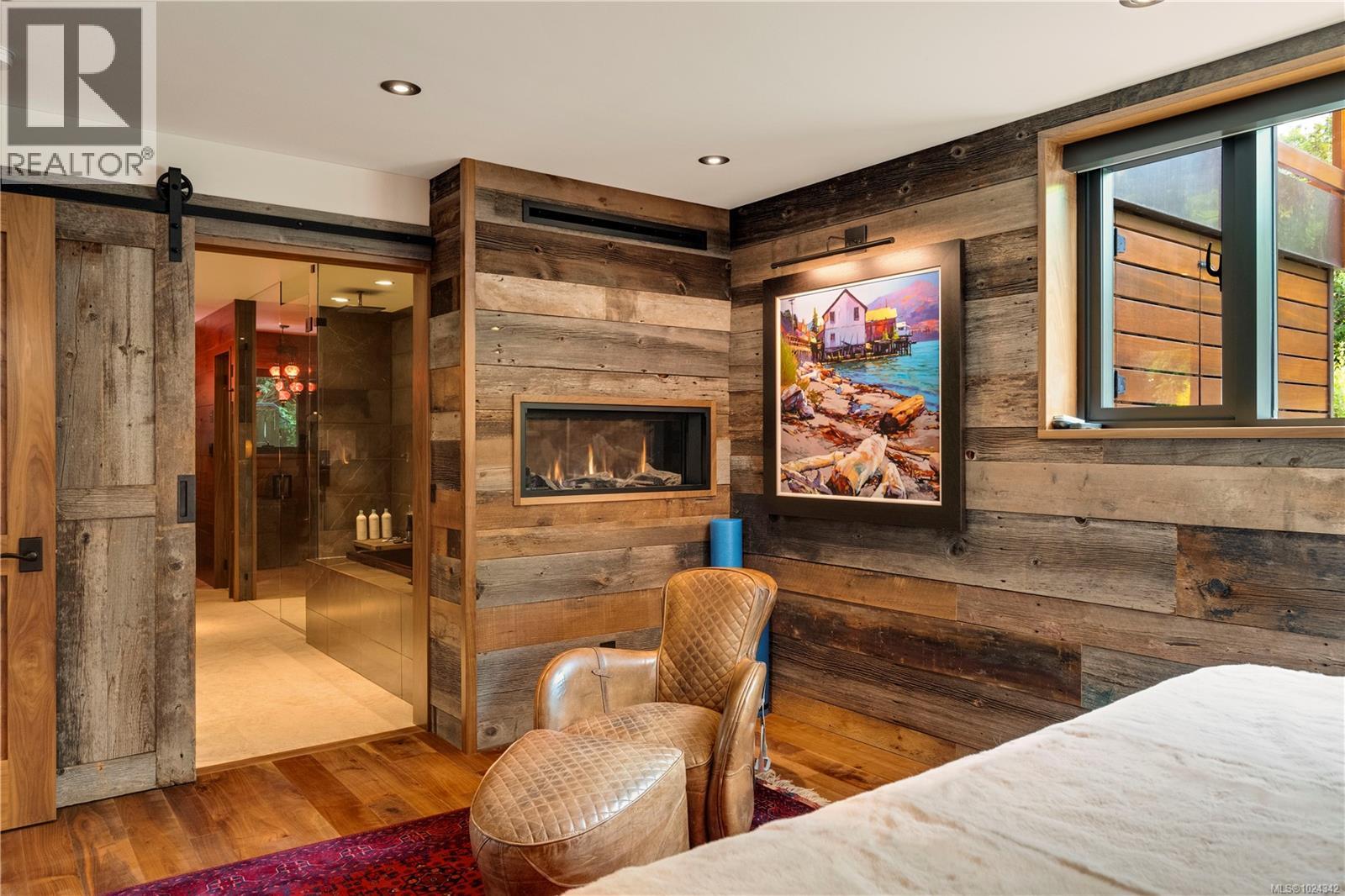  626 Monterey Avenue, Oak Bay