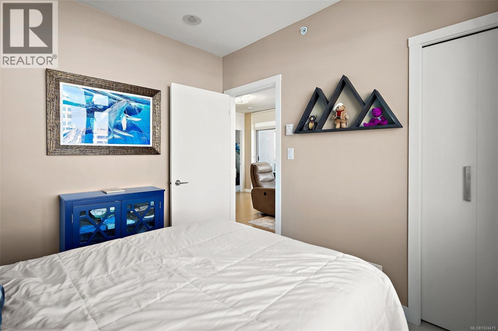 711 728 Yates St, Victoria