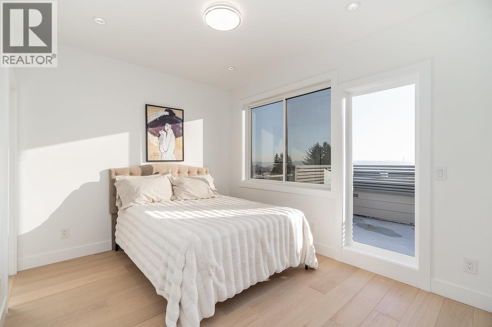 102 1204 HAMMOND AVENUE, Coquitlam