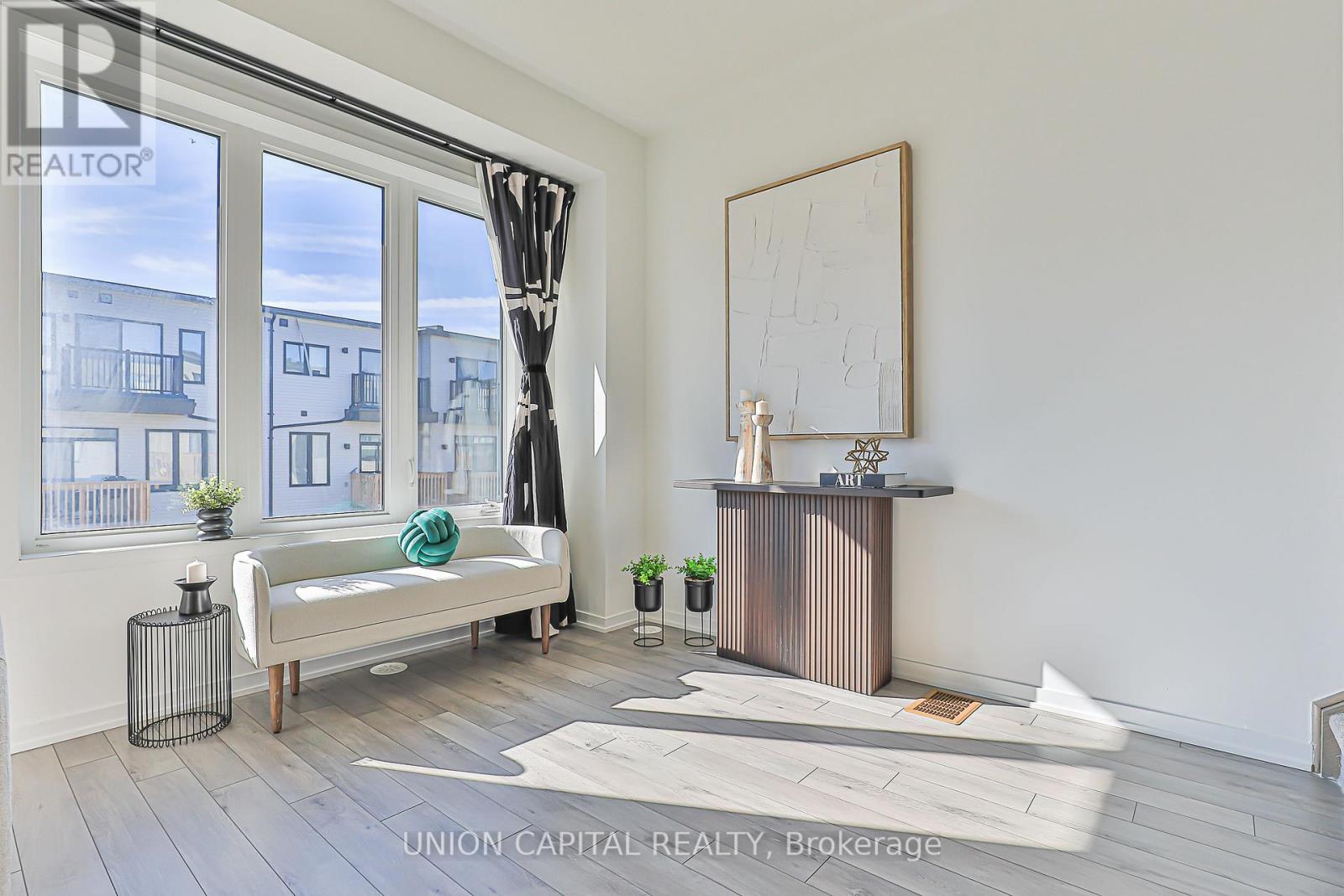 799 STANSTEAD PATH - 14