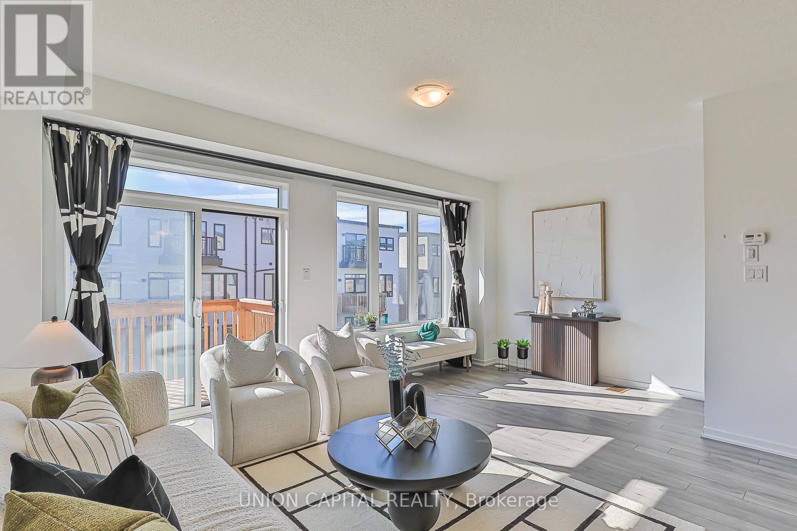 799 STANSTEAD PATH - 11