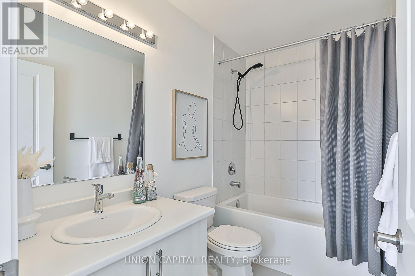 799 STANSTEAD PATH - 19