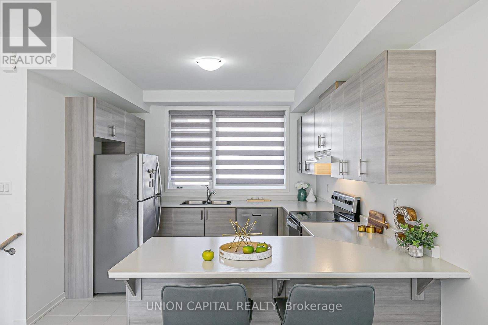 799 STANSTEAD PATH - 8