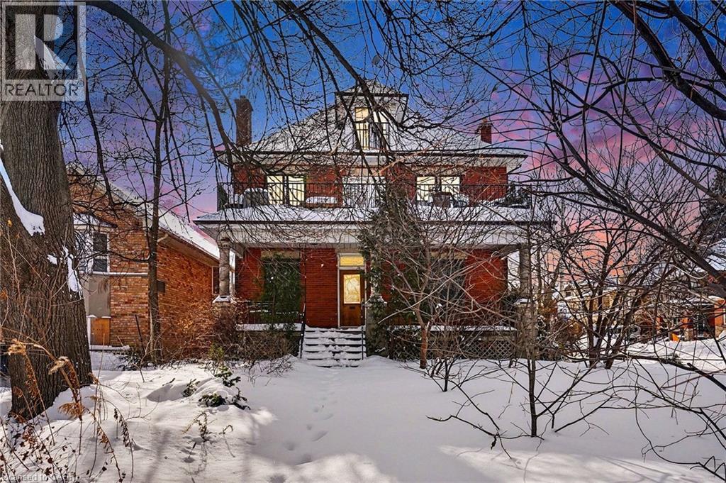 1316 E KING STREET E - 45