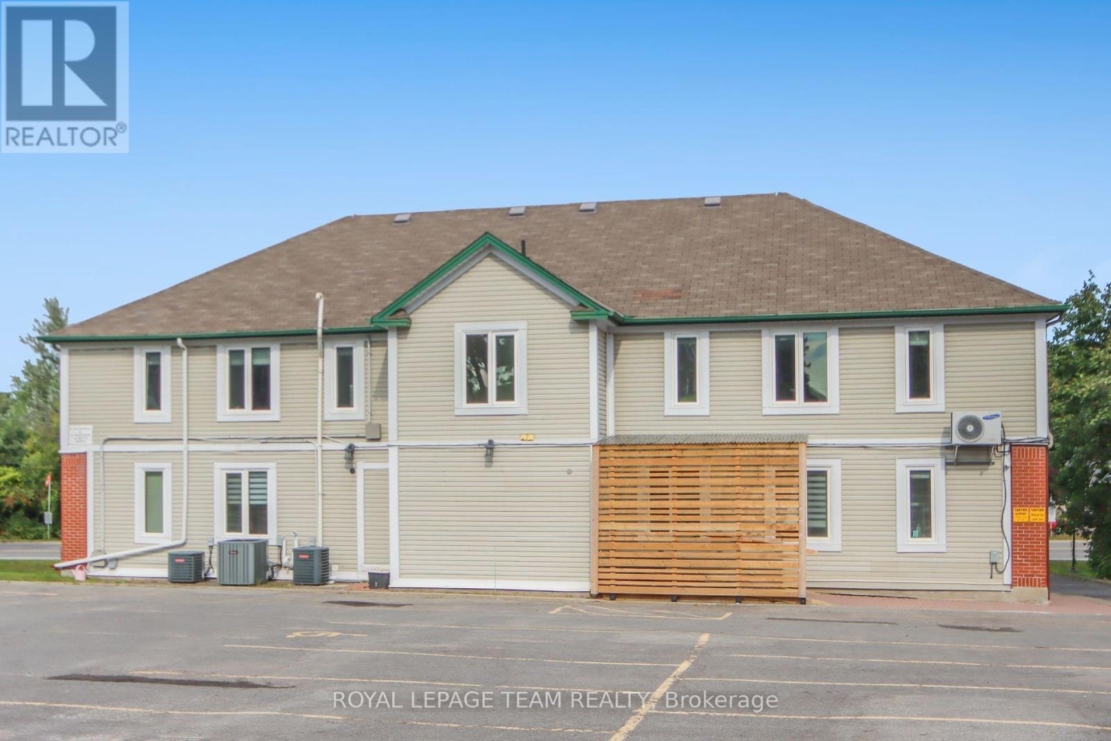 5494 Manotick Main Unit 2A photo 5