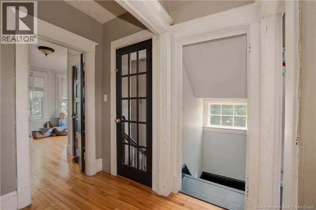 929-931 Amirault Street - 30