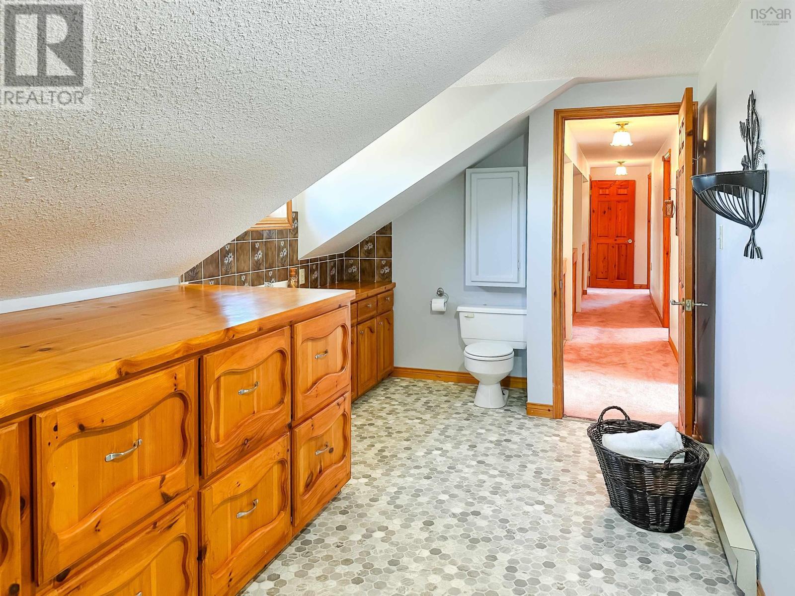 Property 35 of 49 of 900 Harmony Road