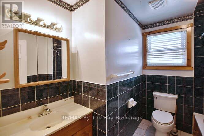 445 FIFTH STREET,Collingwood,,