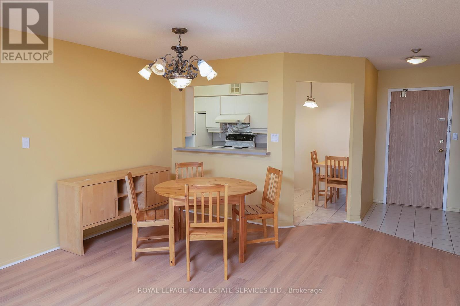 702 - 175 BAMBURGH CIRCLE - Photo 4 of 23, Toronto (Steeles), Ontario