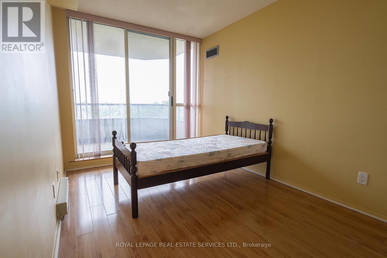 702 - 175 BAMBURGH CIRCLE - Photo 5 of 23, Toronto (Steeles), Ontario