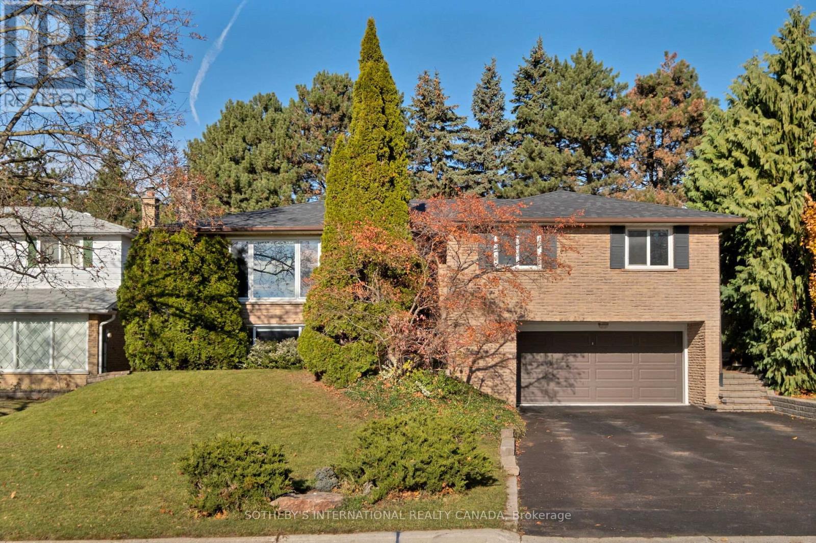 36 SHIELDMARK CRESCENT - Photo 2 of 37, Markham (Royal Orchard), Ontario