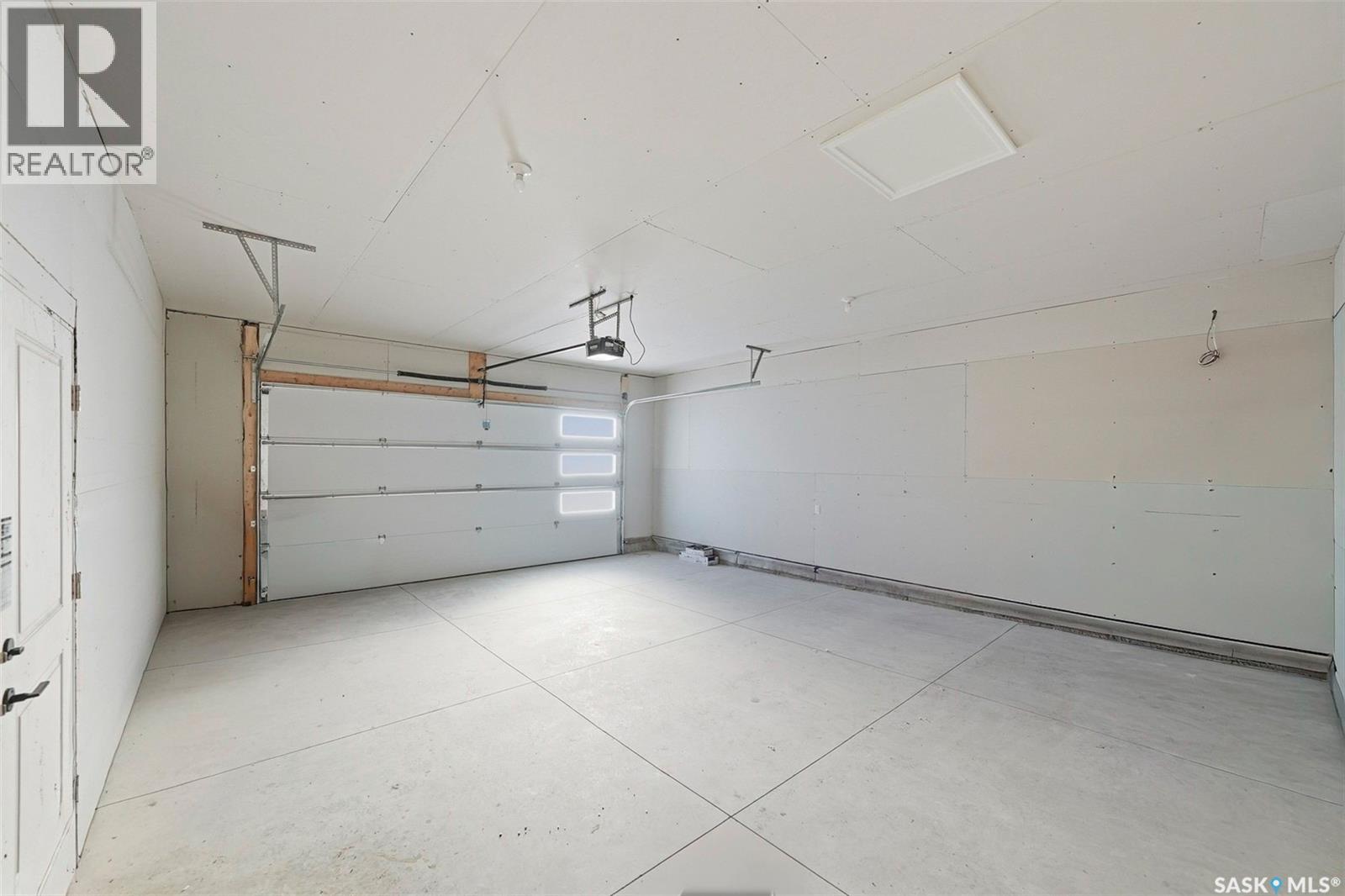 400 Eldorado STREET — photo 28