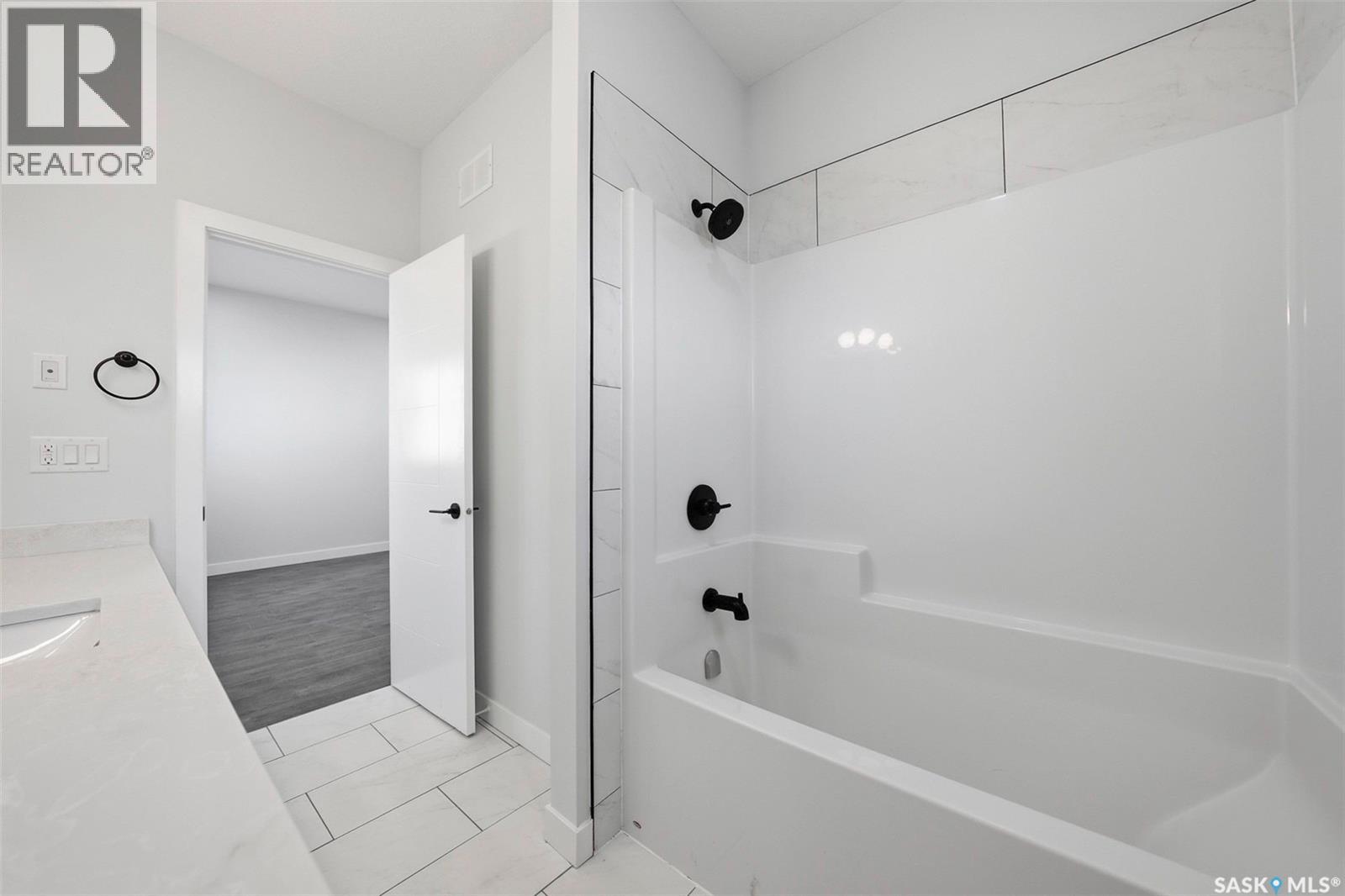 400 Eldorado STREET — photo 20