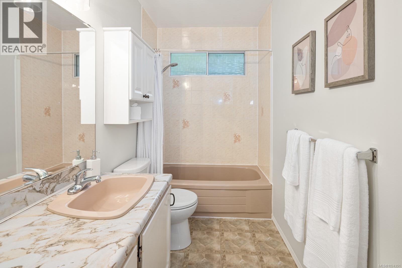 122 Ryan Pl, Ladysmith