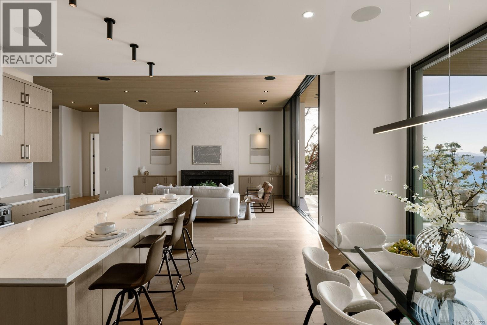 418 LANDS END RD - 14