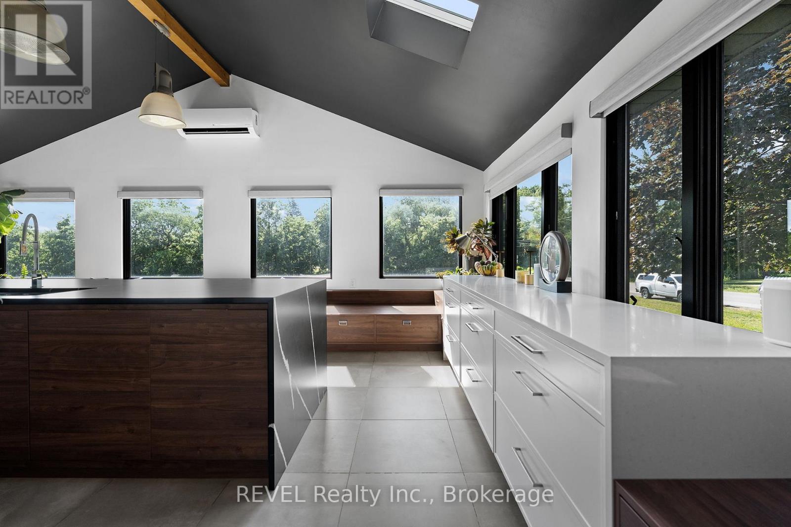3543 KING STREET - 14