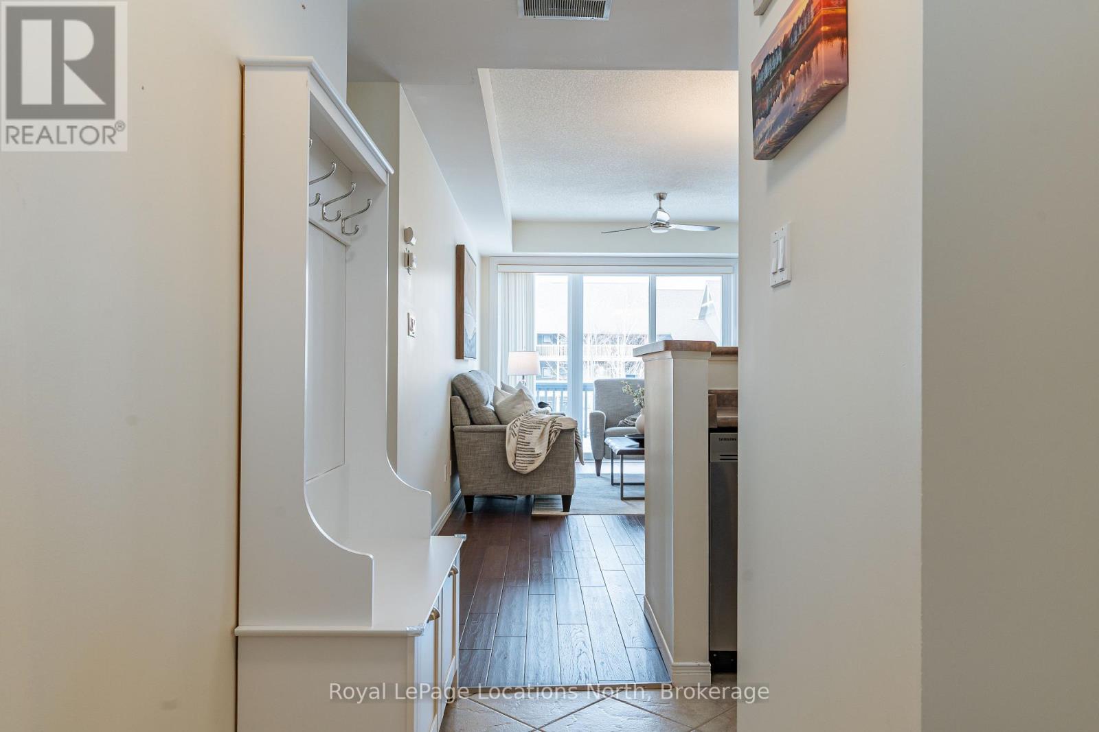 465 Mariners photo 5