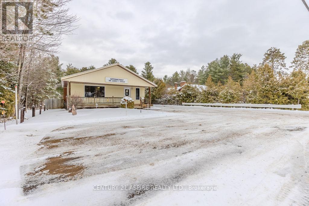 2889 PETAWAWA BOULEVARD