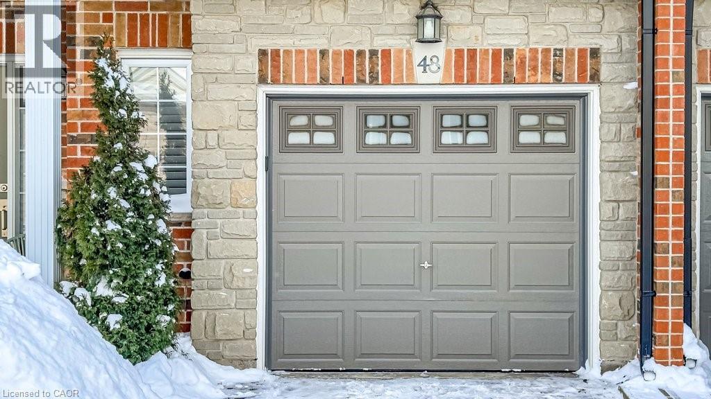 60 CLOVERLEAF Unit 48 photo 2