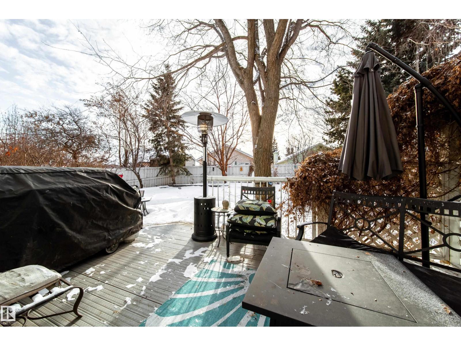 5 EMERSON PL, St. Albert