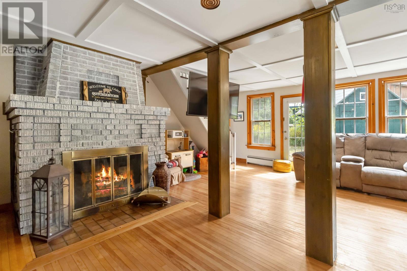 Property 21 of 43 of 7602 Highway 8