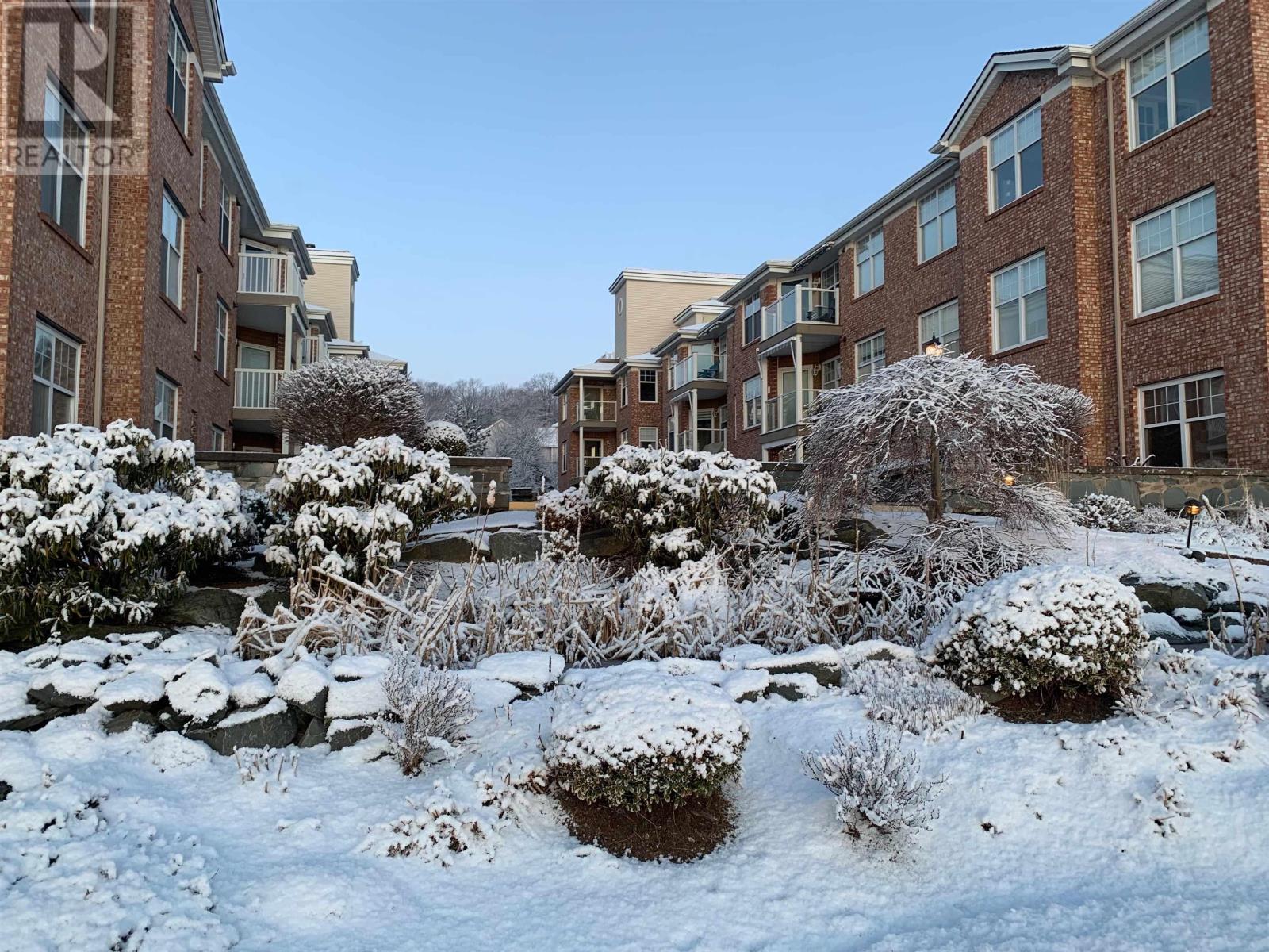 Property 33 of 46 of 302 30 Waterfront Drive