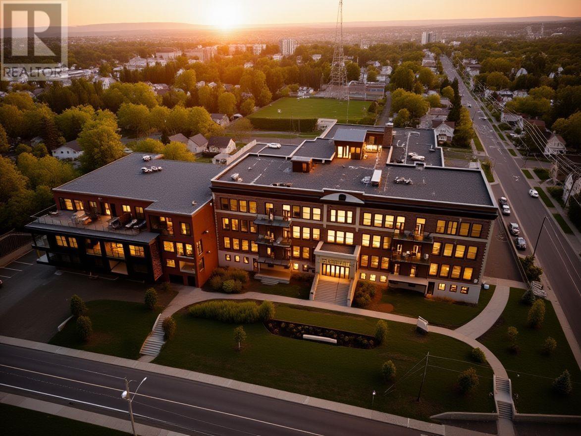 3220 96 High ST - Photo 3 of 42, Thunder Bay, Ontario