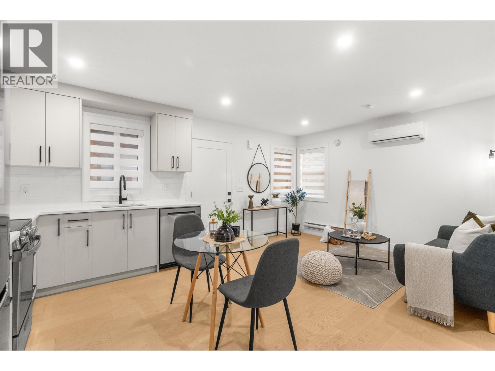 4810 42A Avenue, Ladner