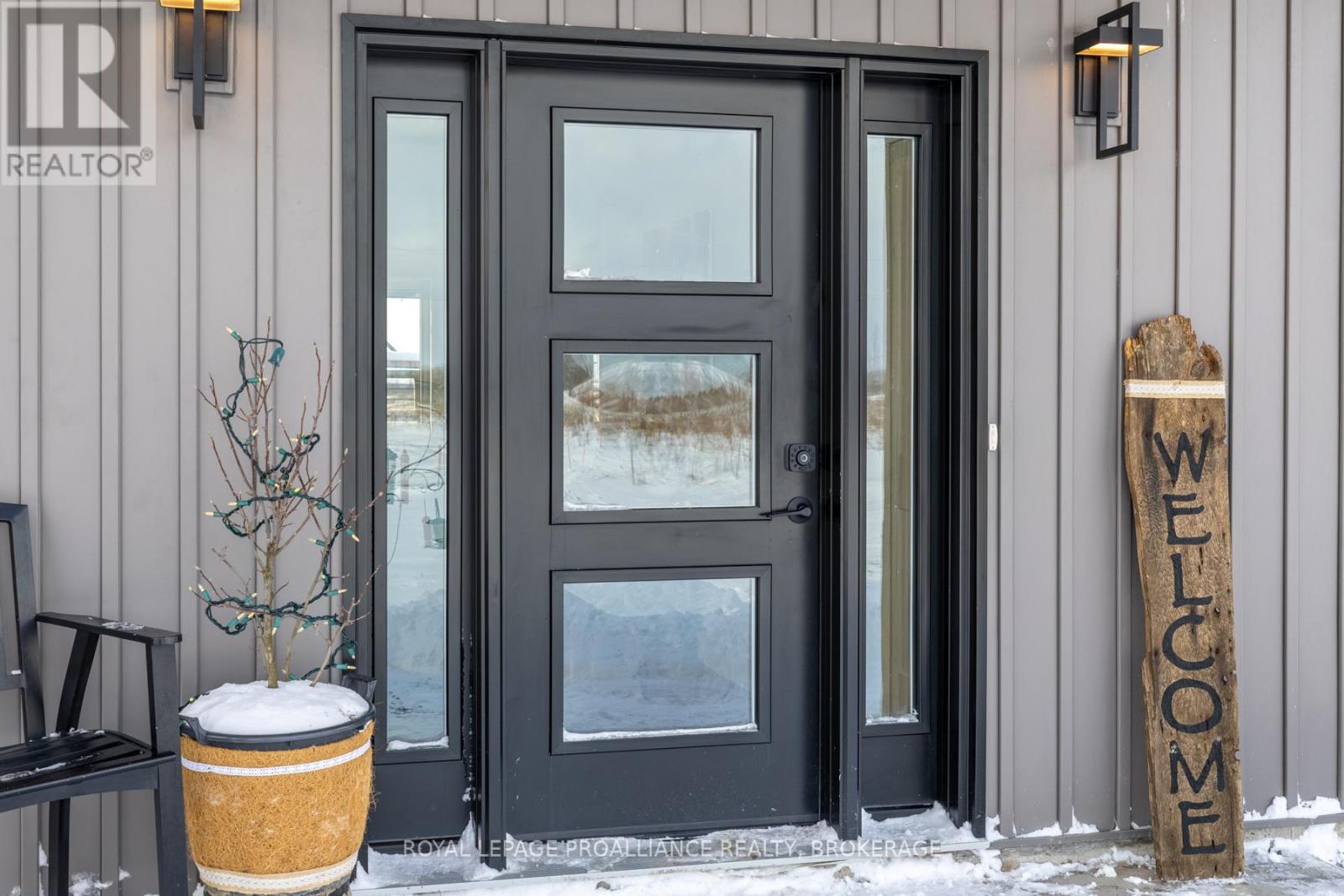 292 KYES ROAD - Photo 5 of 38, Front of Leeds & Seeleys Bay, Ontario