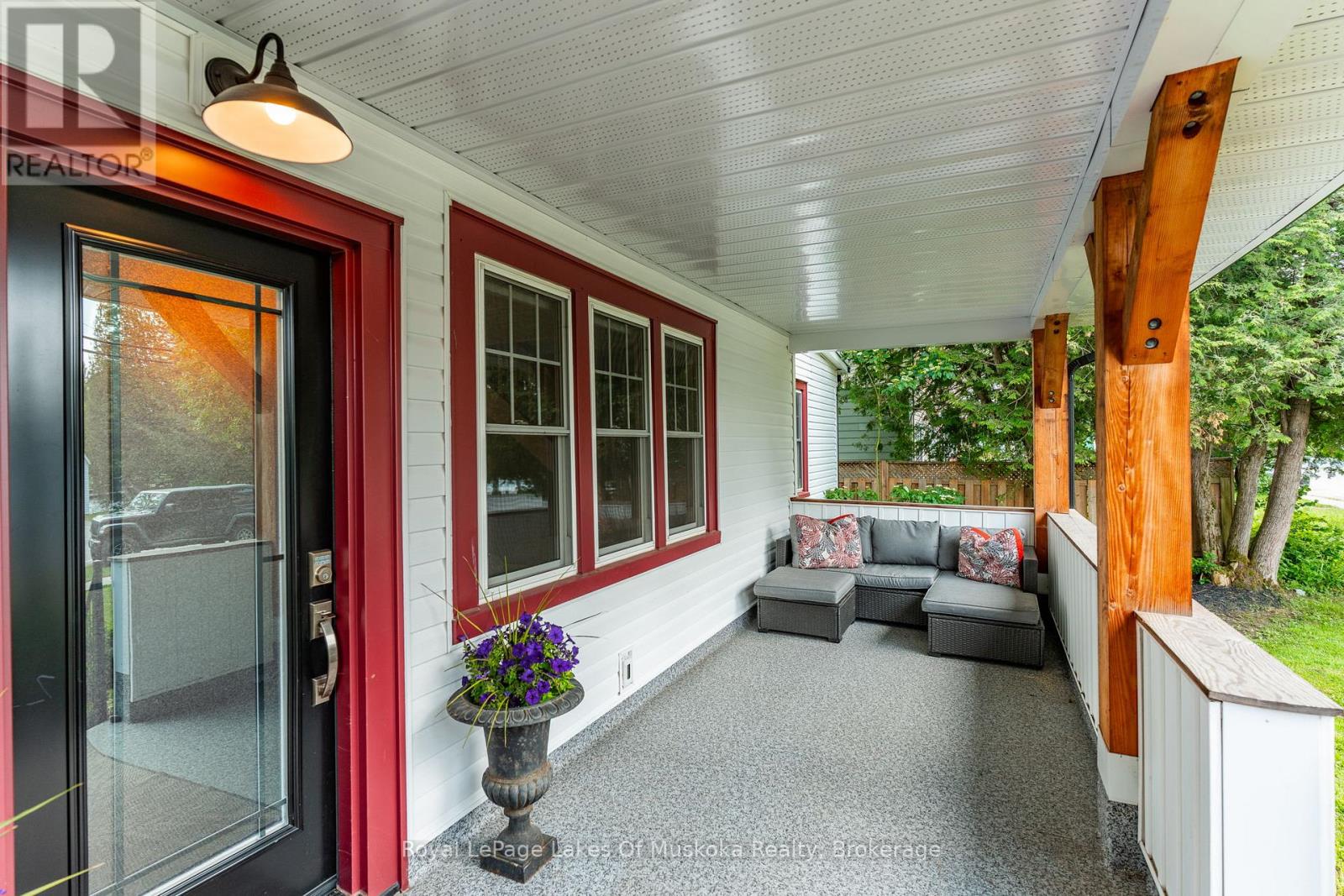 8 NORTH ROAD - Photo 4 of 50, Lake of Bays (Mclean), Ontario