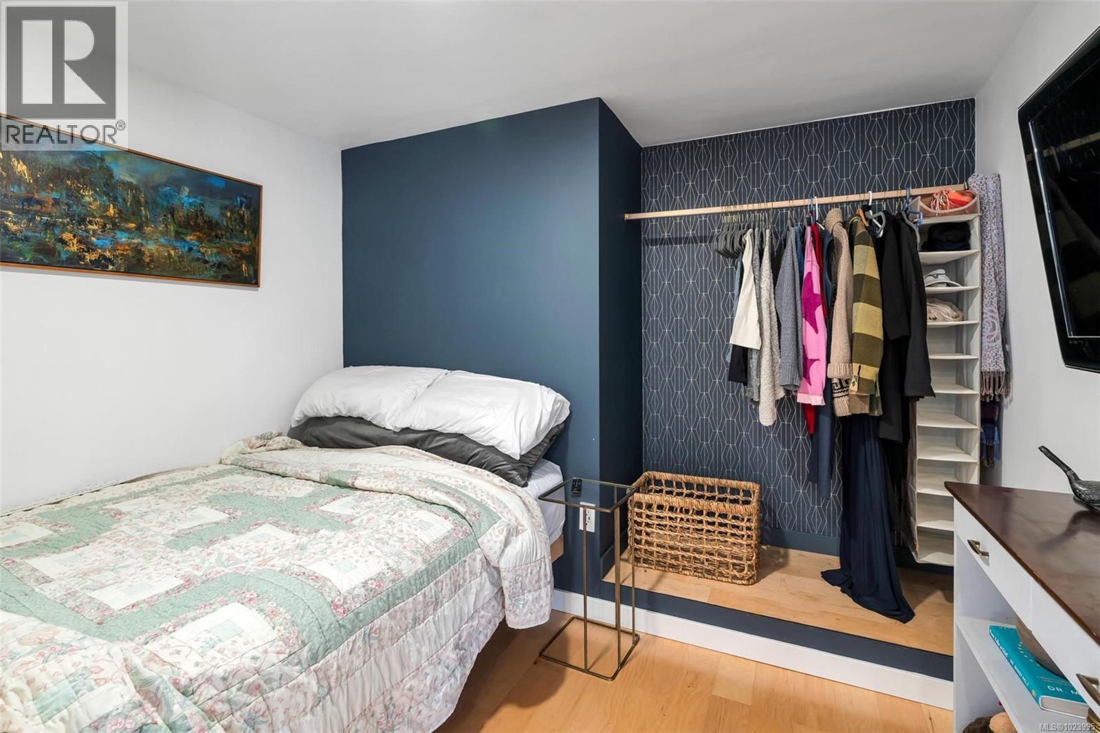 3198 Woodburn Ave, Oak Bay